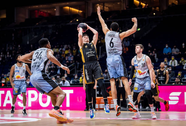 也为中国男 也为中国男