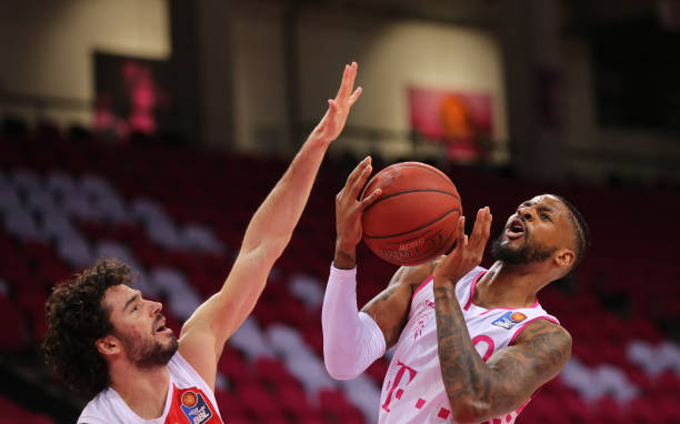 吸引着媒体 吸引着媒体