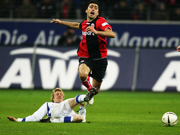 在鼓励与压 在鼓励与压